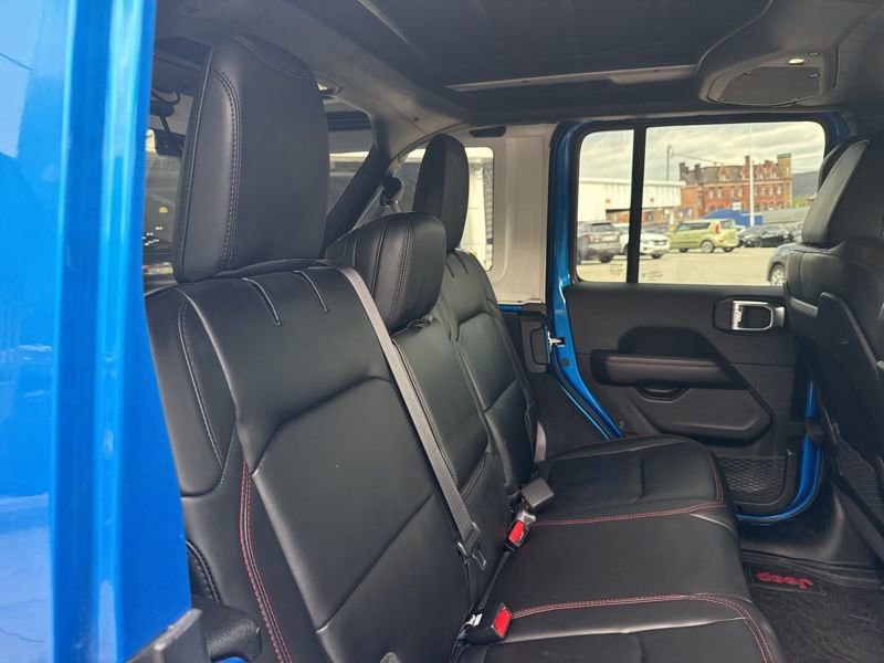 Used 2024 Jeep Wrangler Unlimited Rubicon image 9