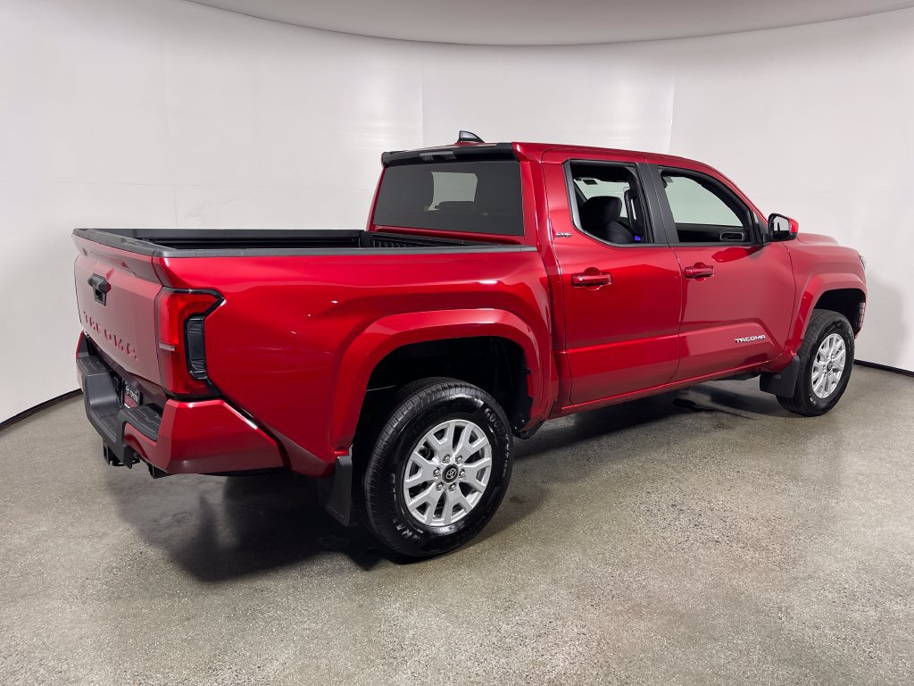 New 2026 Toyota Tacoma SR5 AWD/4WD image 3