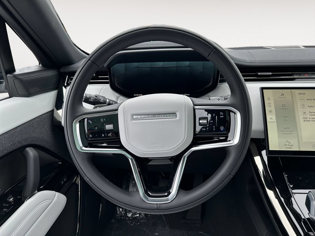 New 2026 Land Rover Range Rover Sport SE AWD/4WD image 12