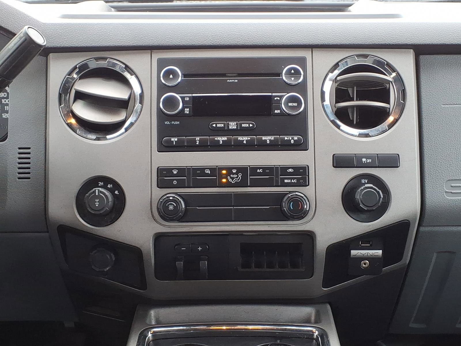 Used 2015 Ford F250 XLT w/ Camper Package AWD/4WD image 14