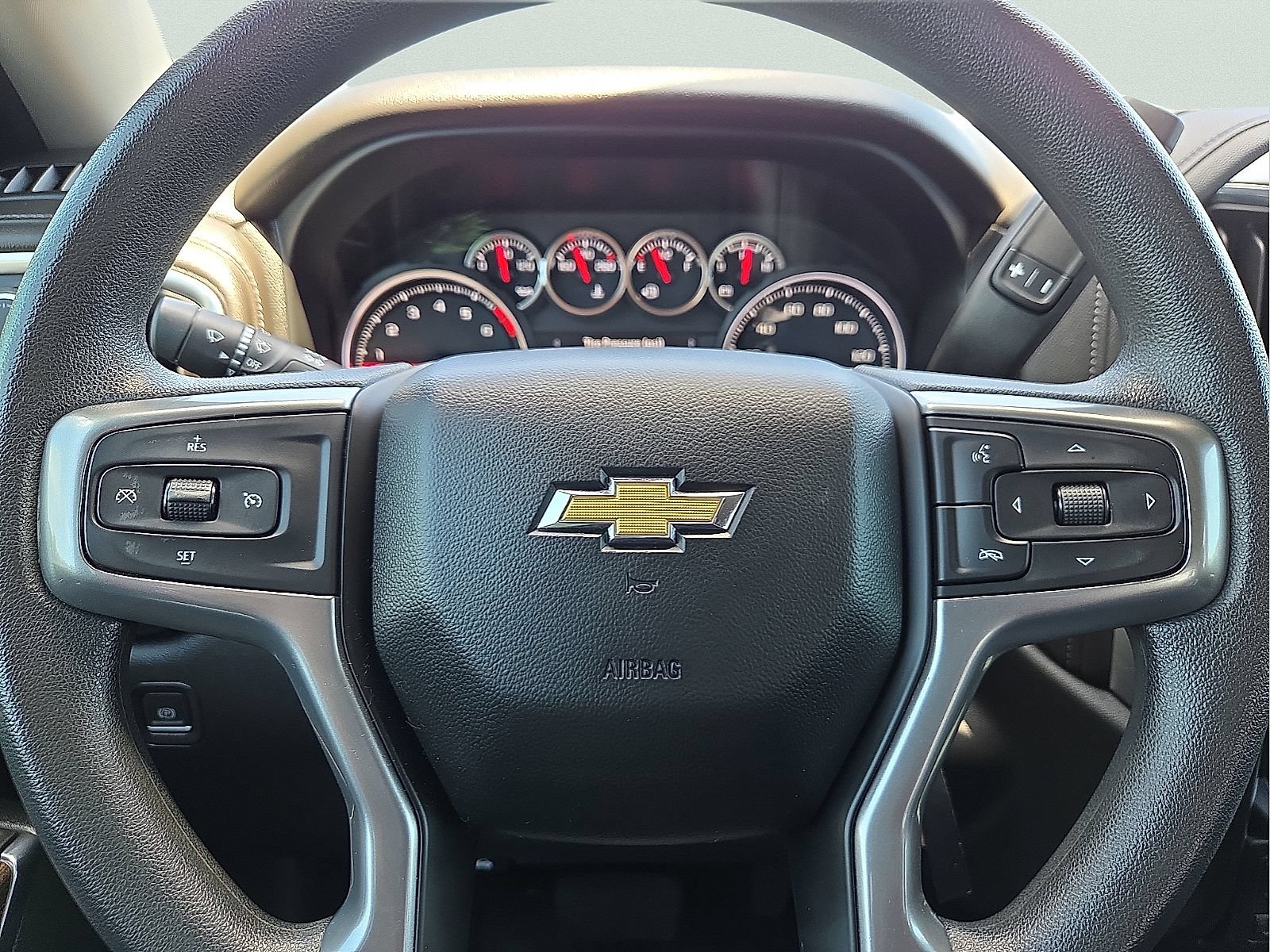 Used 2022 Chevrolet Silverado 2500 LT AWD/4WD image 24