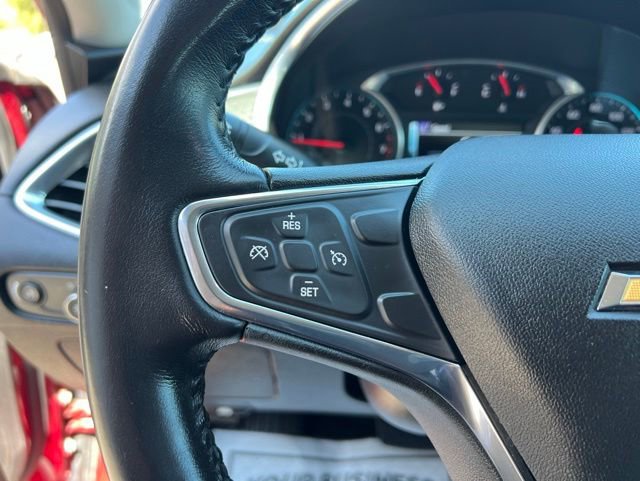 Used 2018 Chevrolet Malibu LT FWD image 25