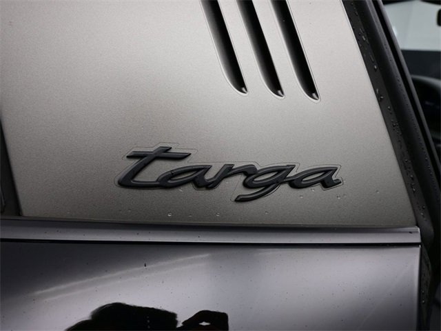 Used 2022 Porsche 911 50th Anniversary Edition image 24