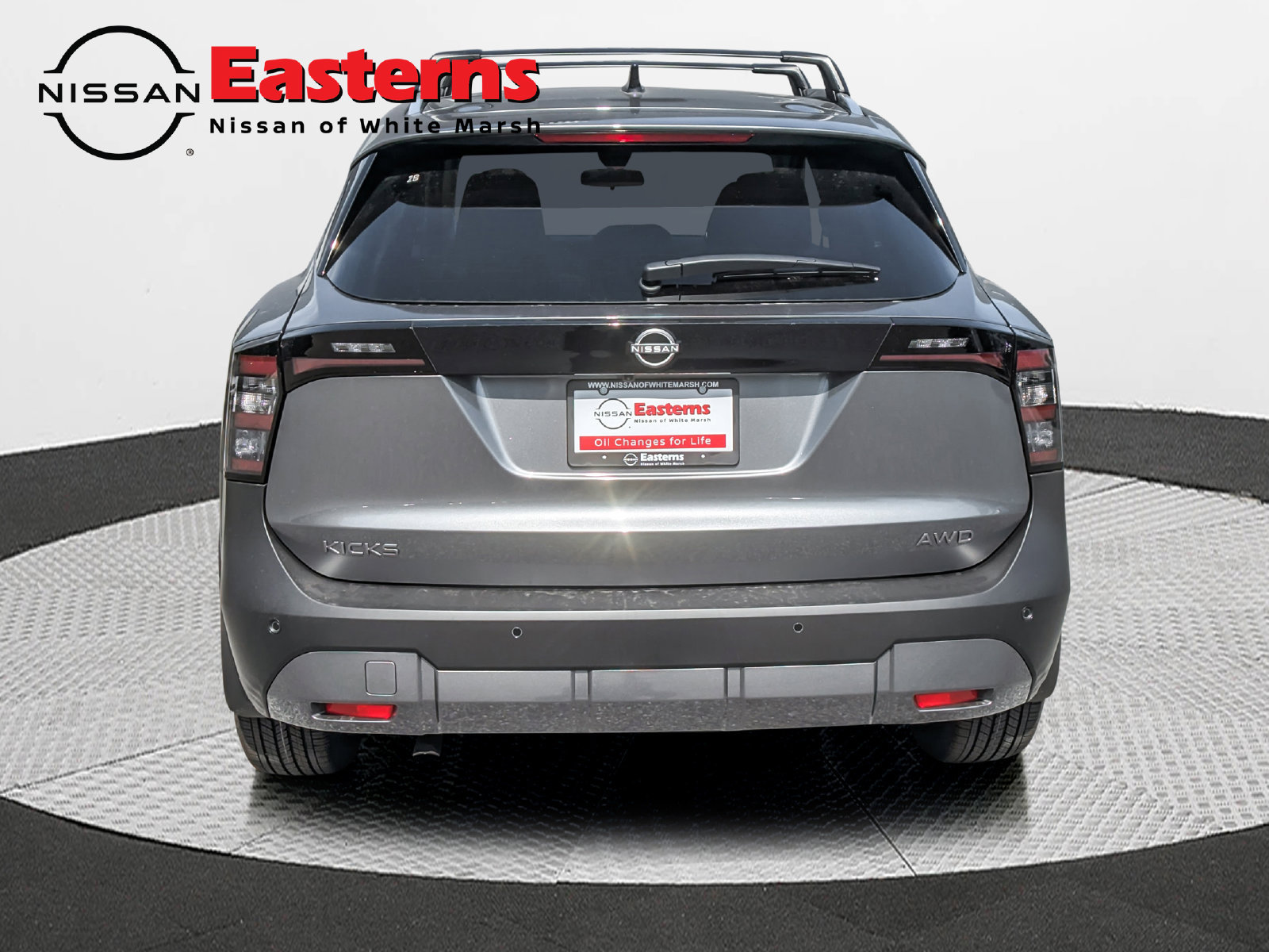 New 2027 Nissan Kicks SR AWD/4WD image 7