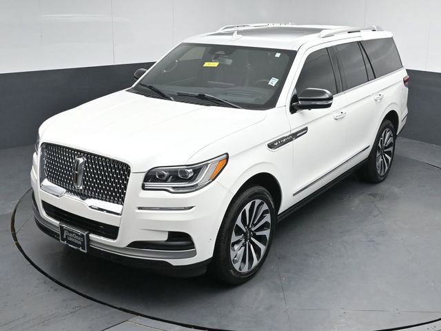 Used 2024 Lincoln Navigator Reserve image 49