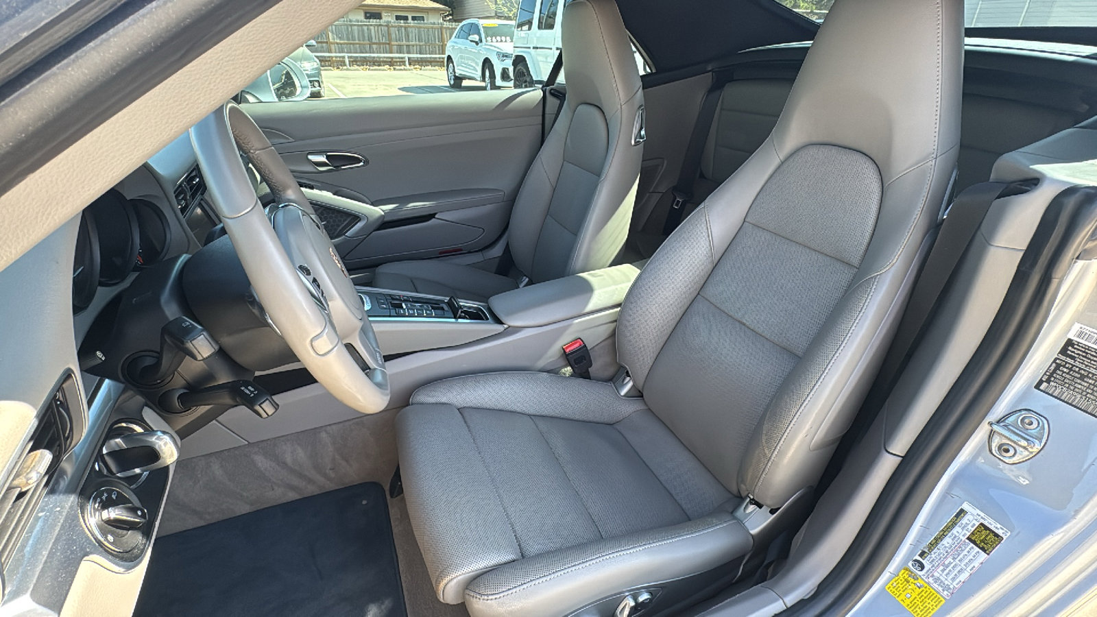 Used 2014 Porsche 911 Carrera S image 15