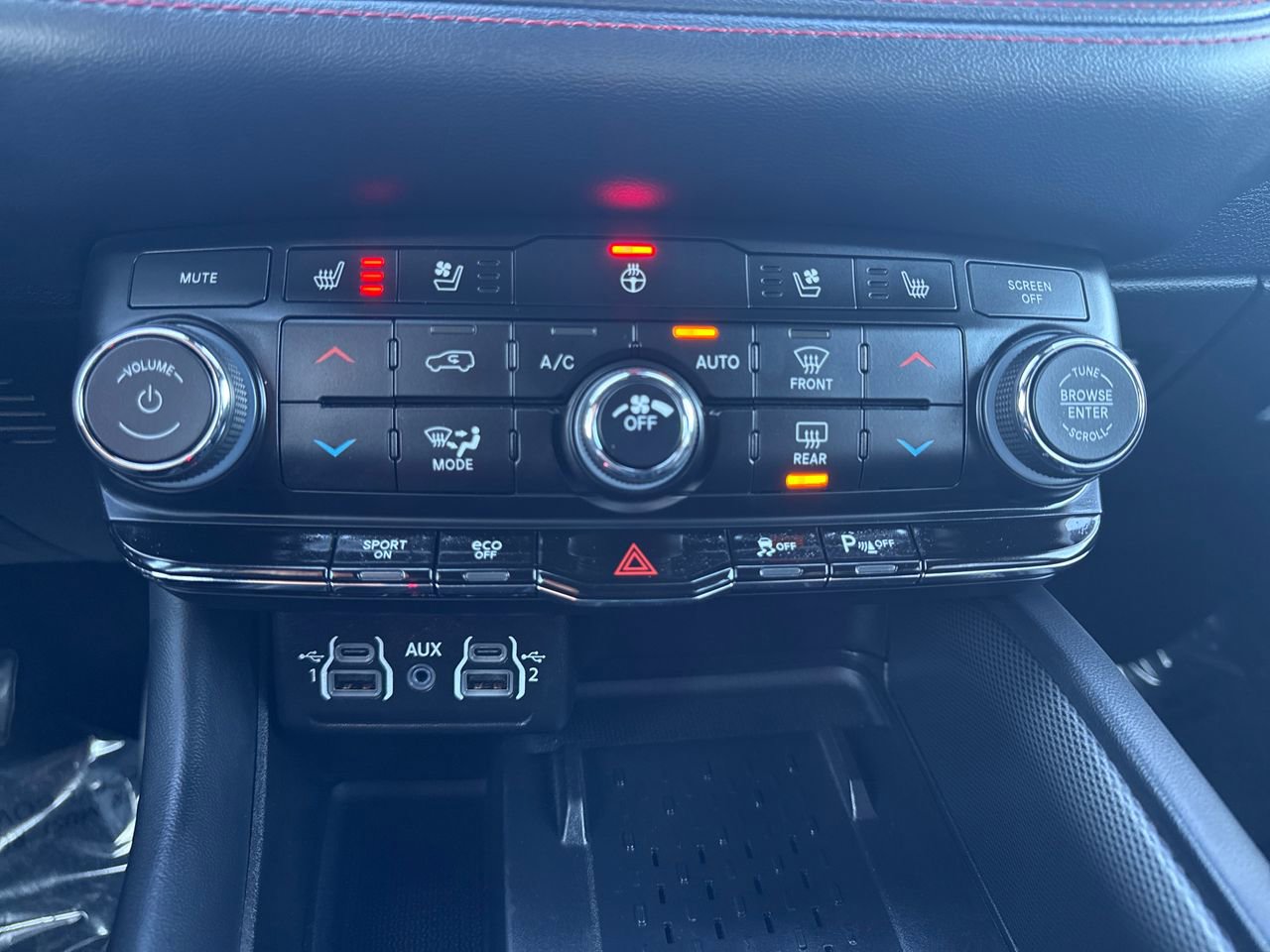 Used 2025 Dodge Durango R/T image 24