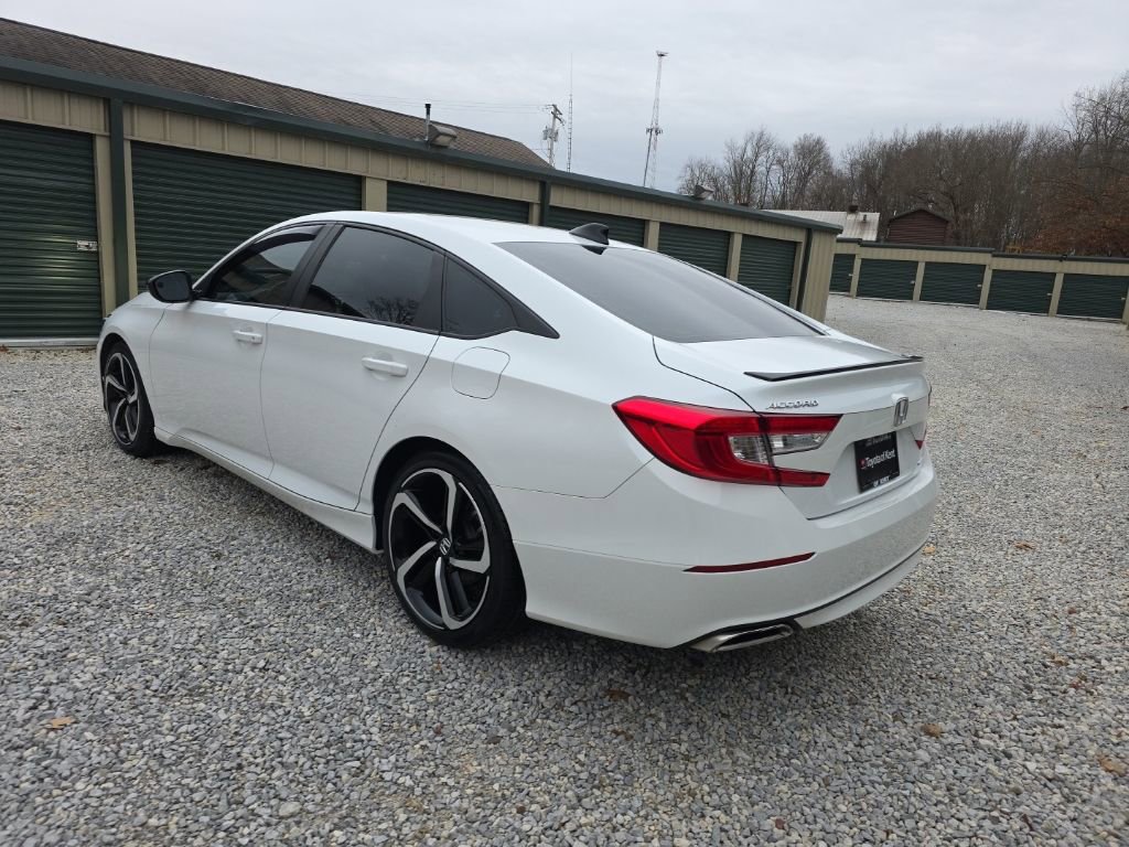 Used 2022 Honda Accord Sport image 3