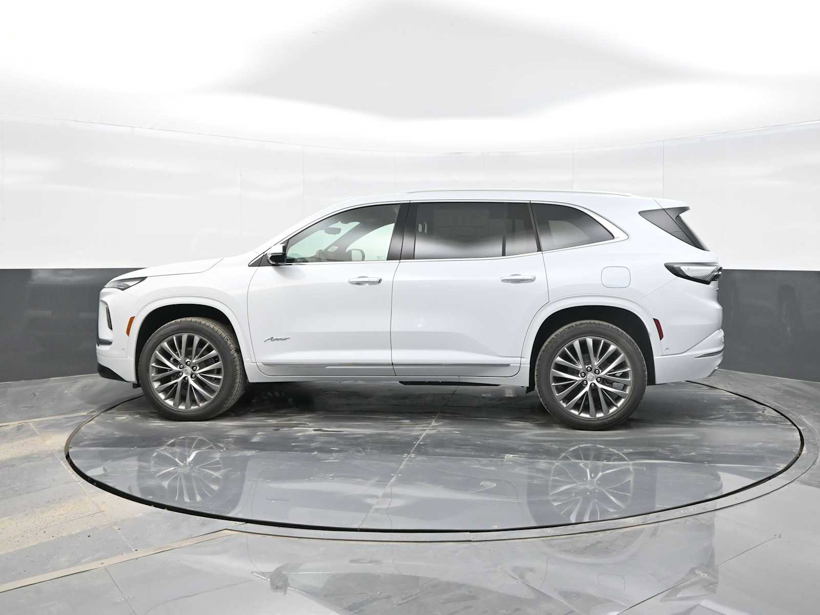 New 2026 Buick Enclave Avenir w/ Super Cruise Package image 7