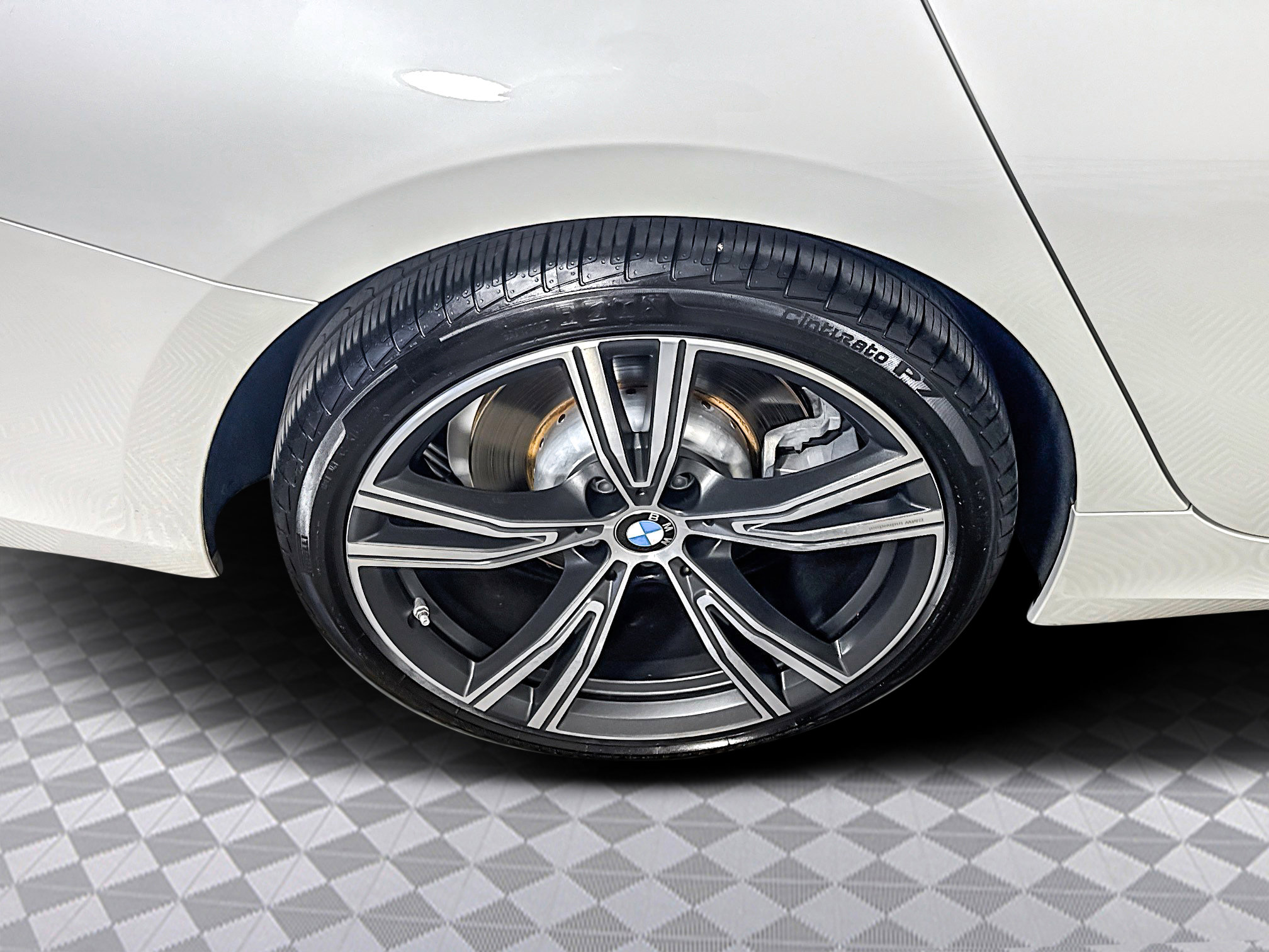 Used 2024 BMW 330i Sedan w/ Convenience Package image 33