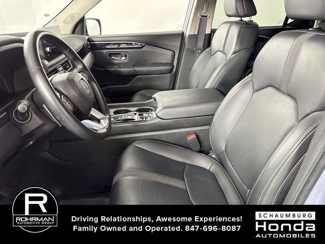 Certified 2023 Honda Pilot Touring image 4