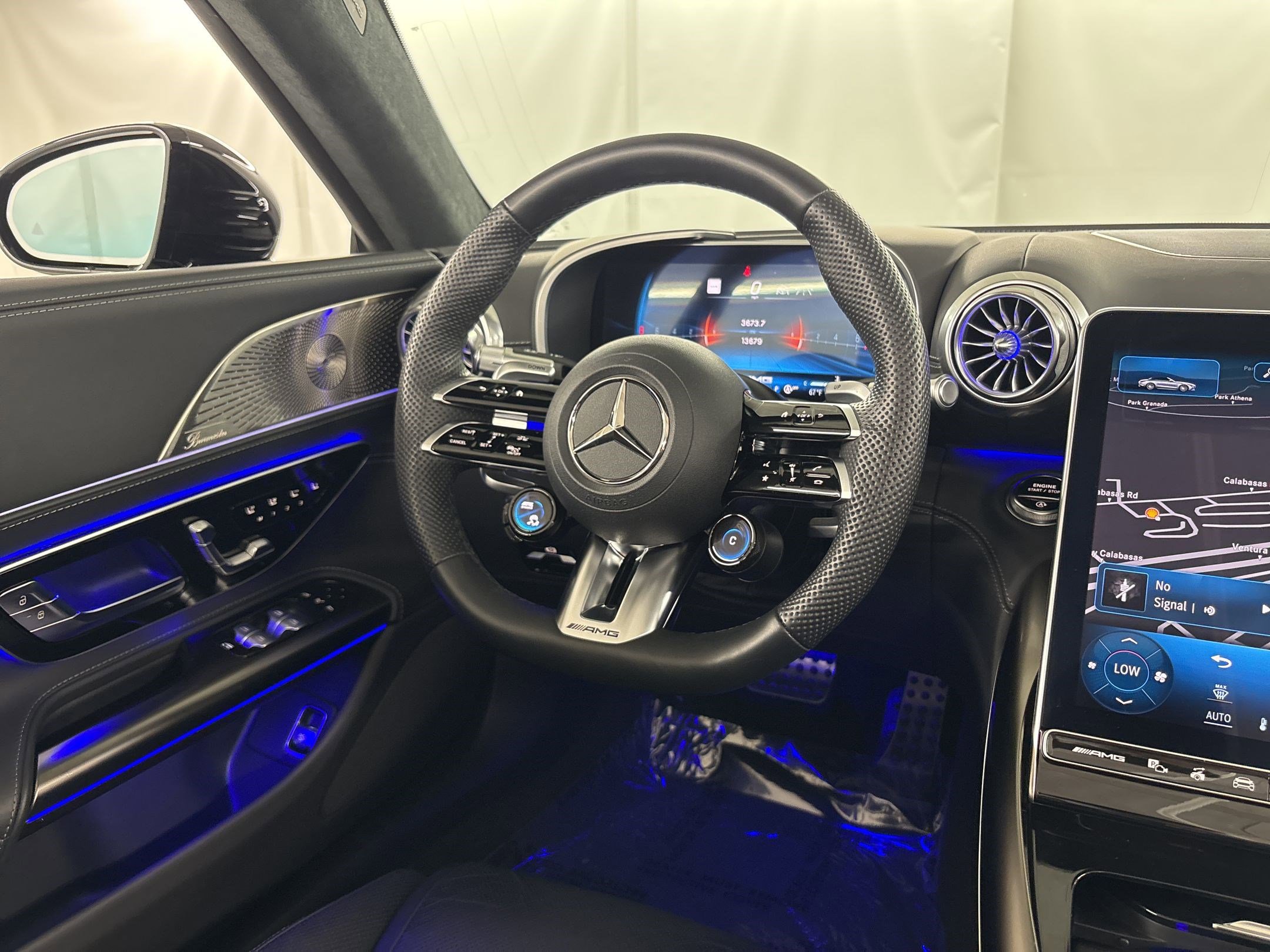 Certified 2022 Mercedes-Benz SL 63 AMG 4MATIC image 28