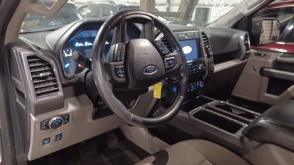 Used 2020 Ford F150 XLT w/ Equipment Group 302A Luxury image 5