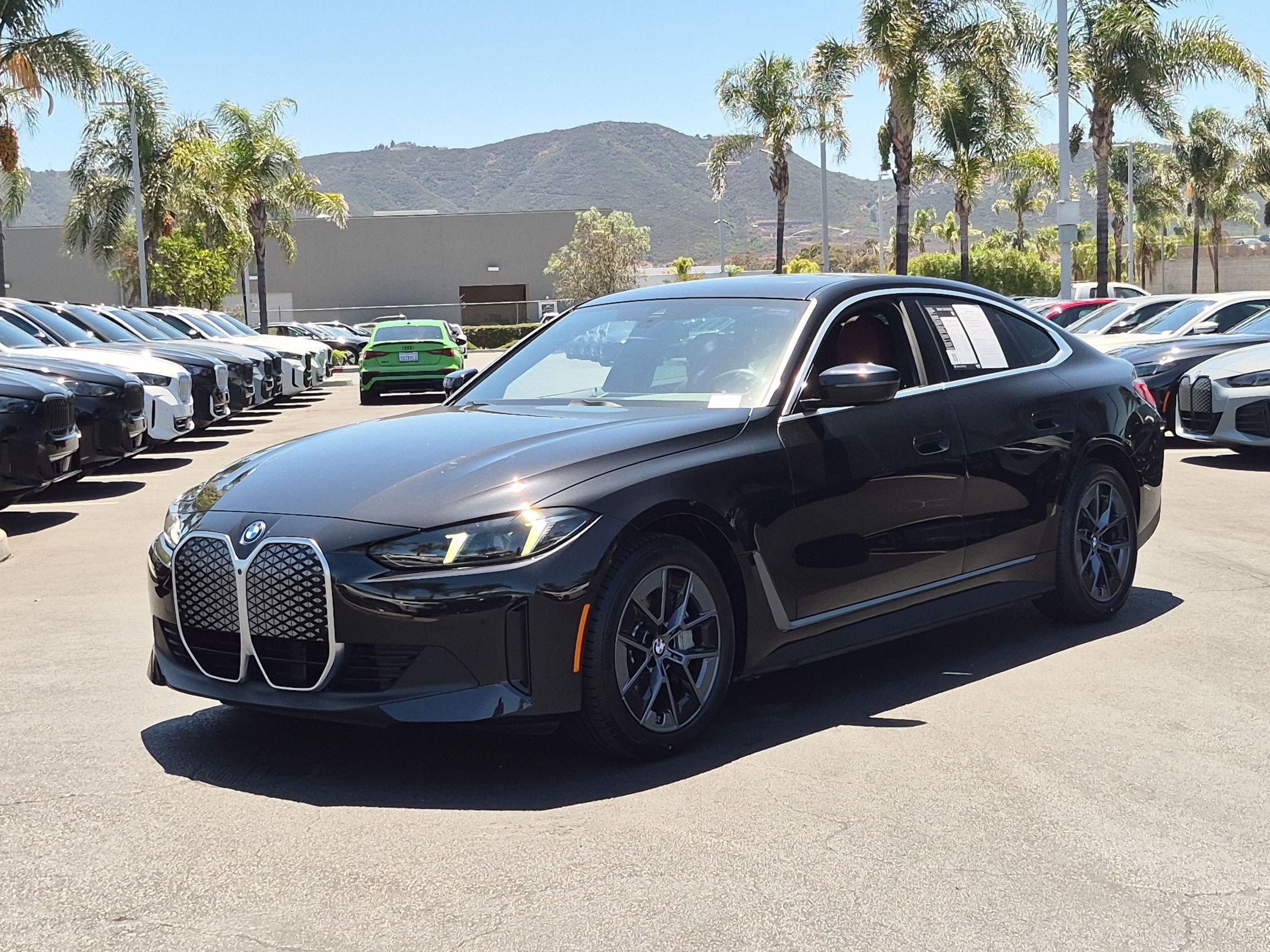 Used 2025 BMW i4 eDrive40 w/ Parking Assistance Package RWD image 8