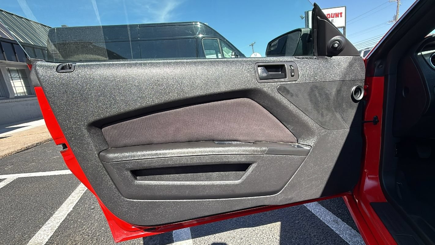 Used 2014 Ford Mustang GT w/ Equipment Group 301A RWD image 9