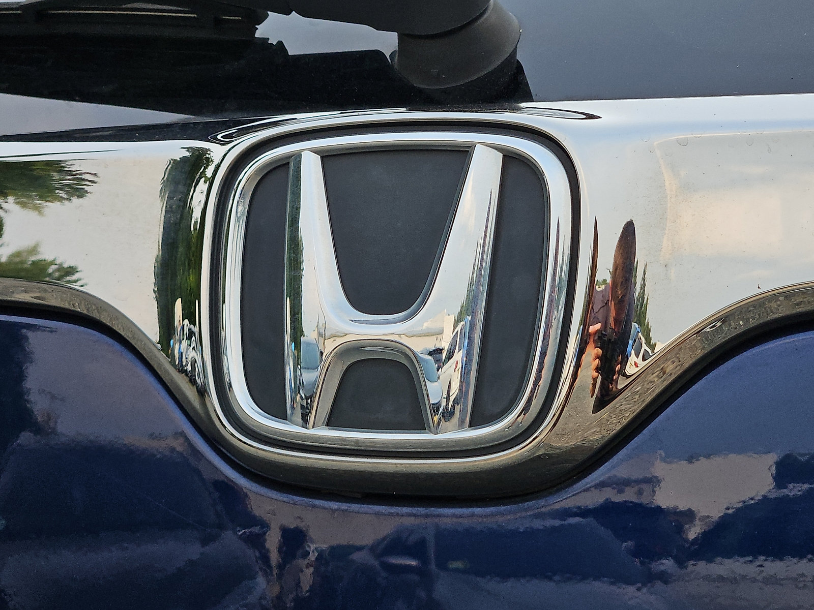 Used 2020 Honda CR-V EX-L image 32