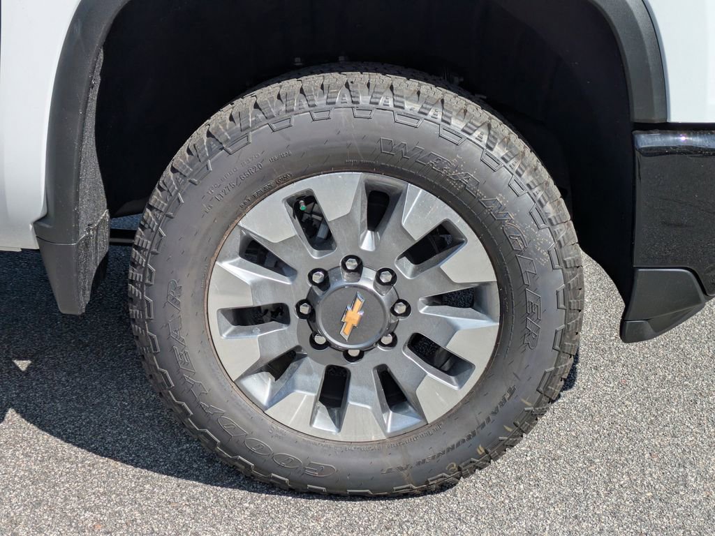 New 2026 Chevrolet Silverado 2500 Custom w/ Custom Value Package image 12