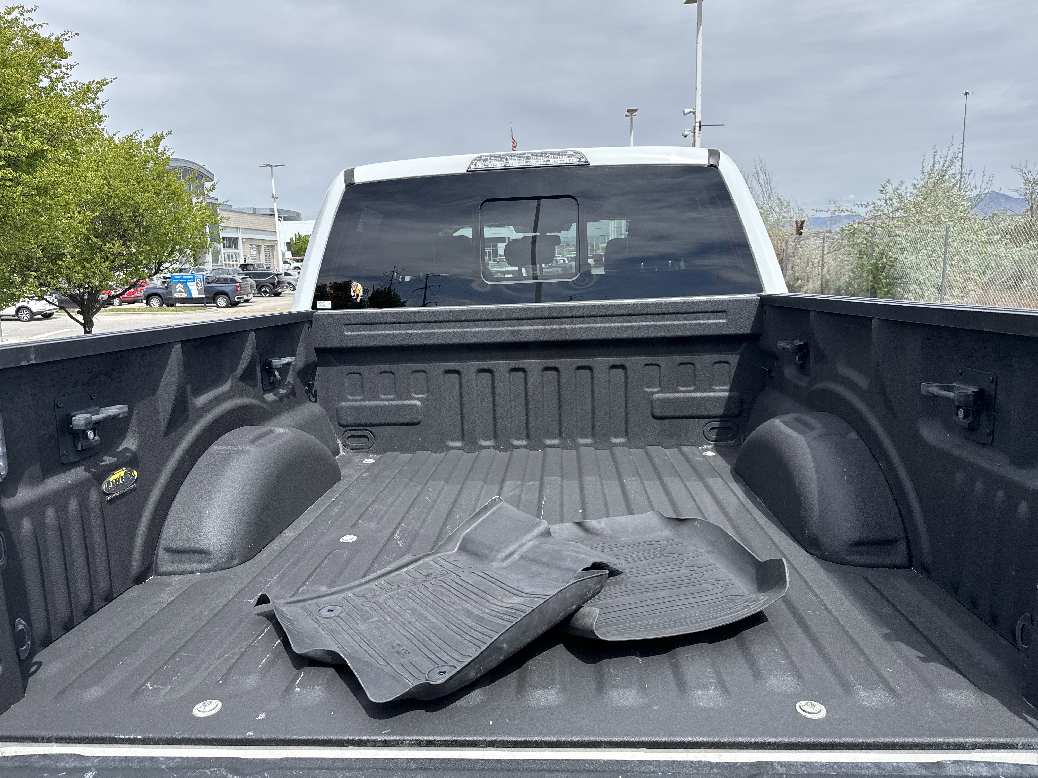 Used 2019 Ford F150 Raptor w/ Equipment Group 802A Luxury AWD/4WD image 25