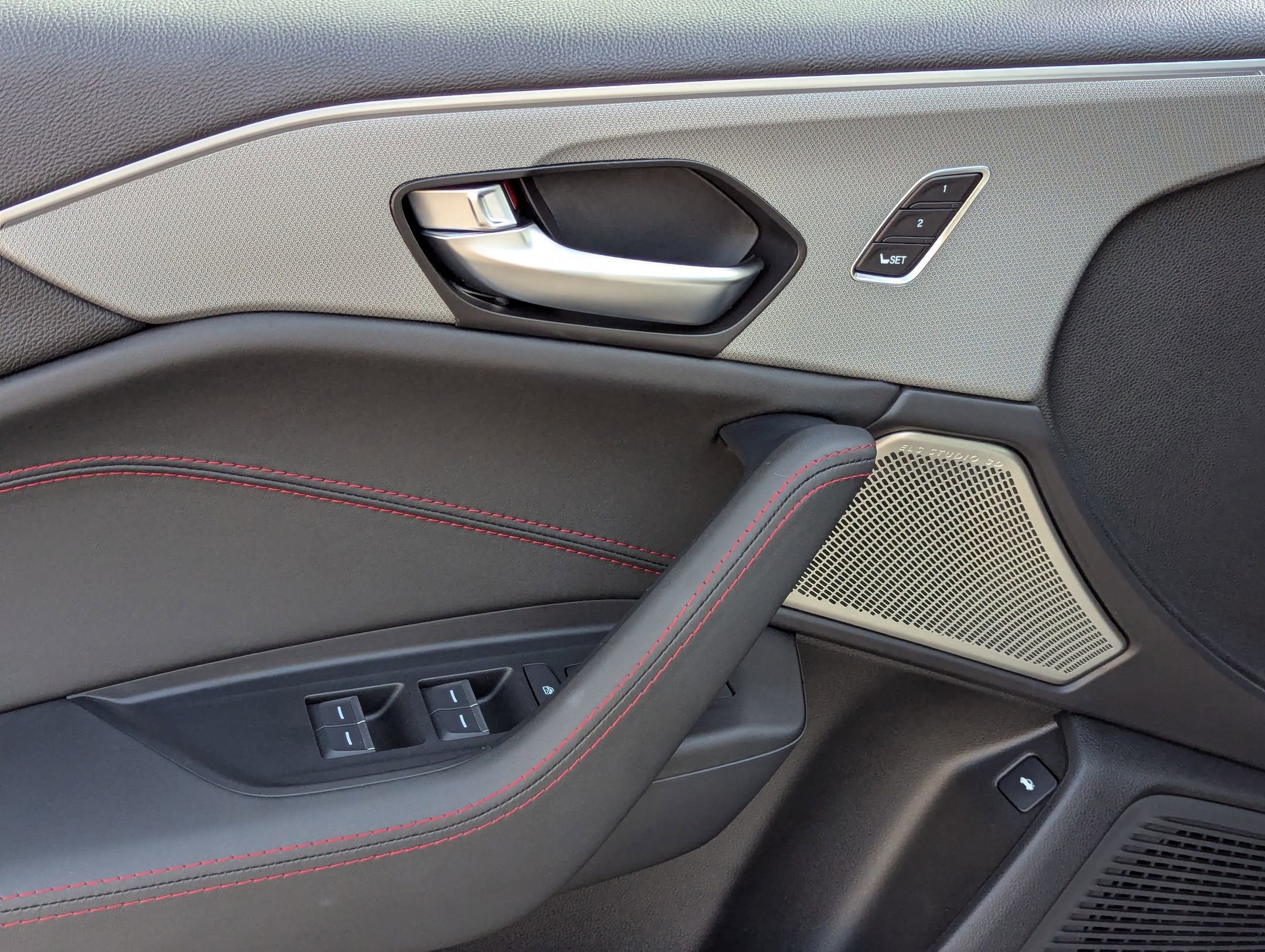 Certified 2025 Acura TLX SH-AWD w/ A-SPEC Pkg image 12