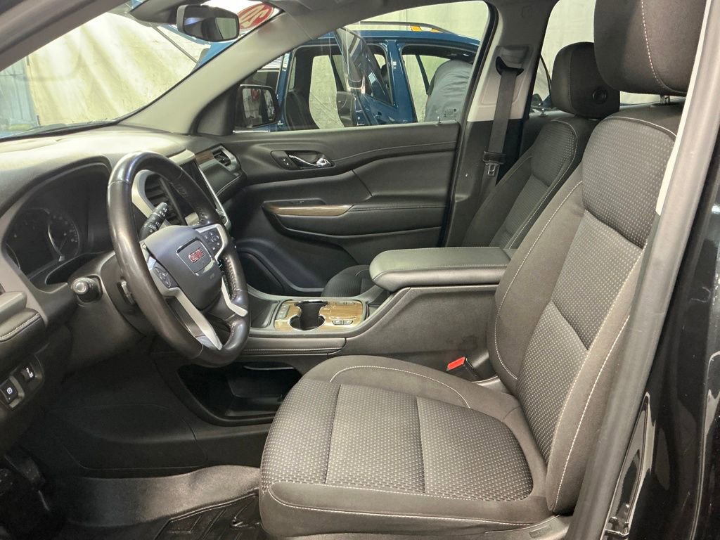 Used 2020 GMC Acadia SLE w/ Driver Convenience Package image 13
