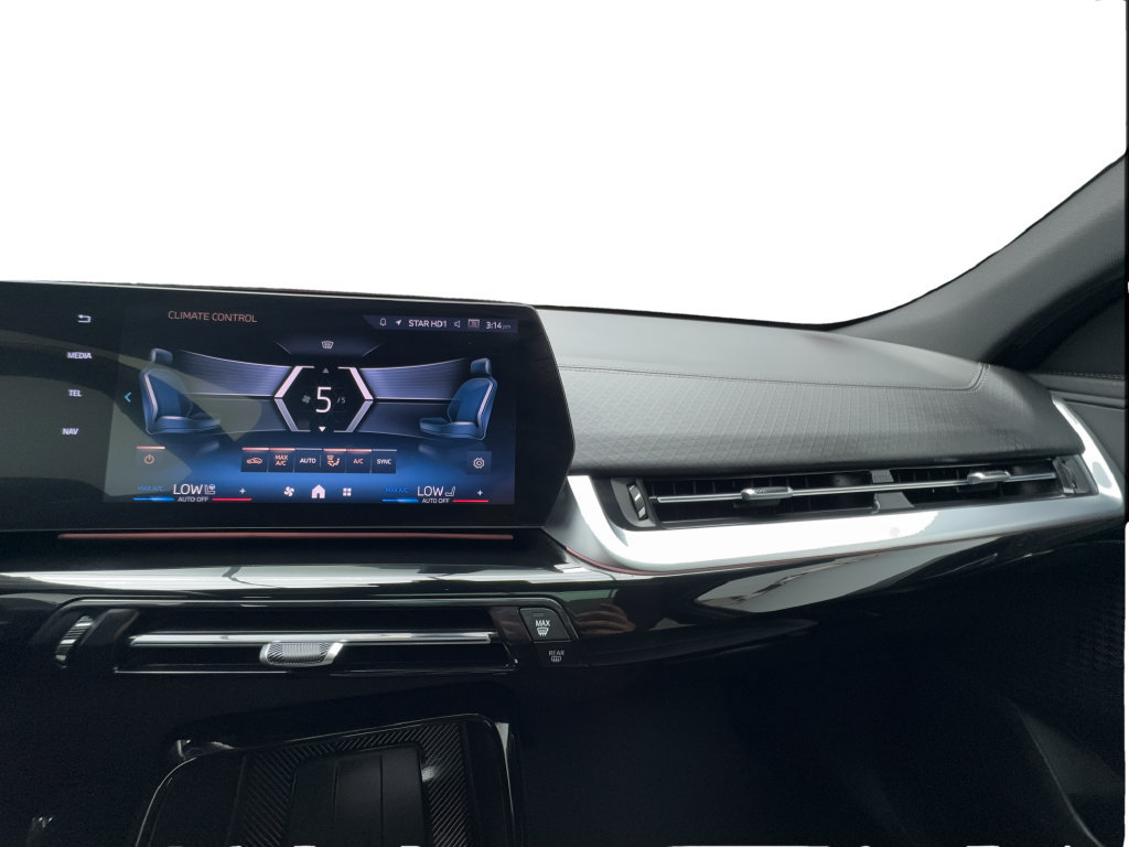 Used 2025 BMW X2 xDrive28i AWD/4WD image 46