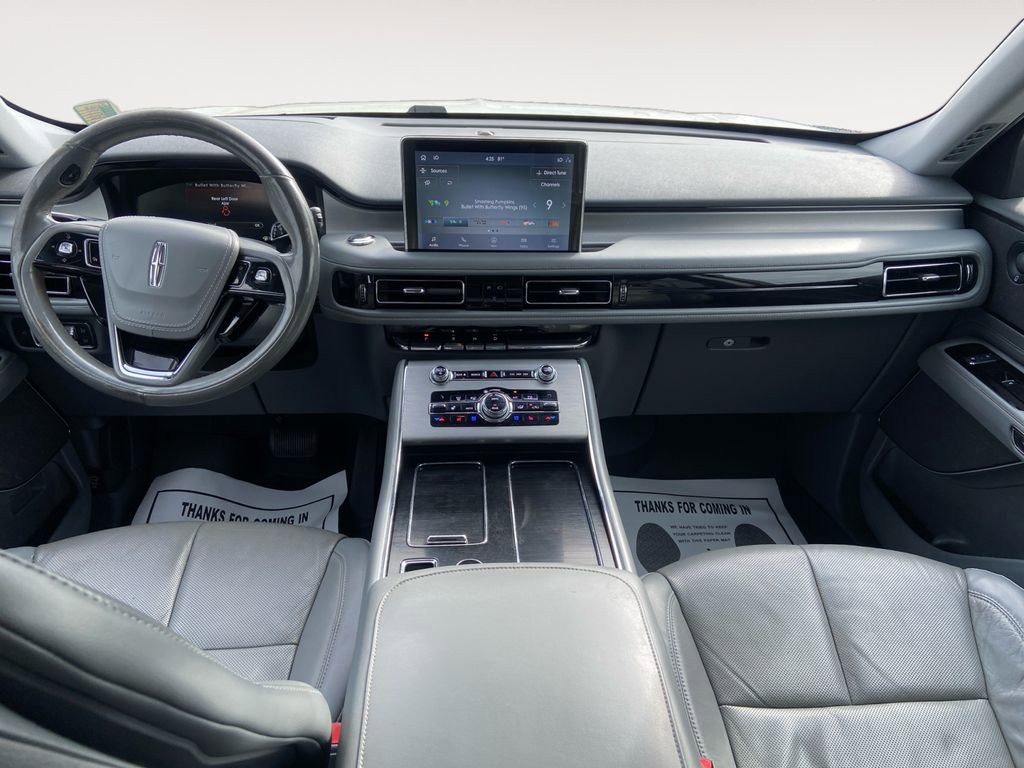 Used 2020 Lincoln Aviator Reserve w/ Equipment Group 201A image 10