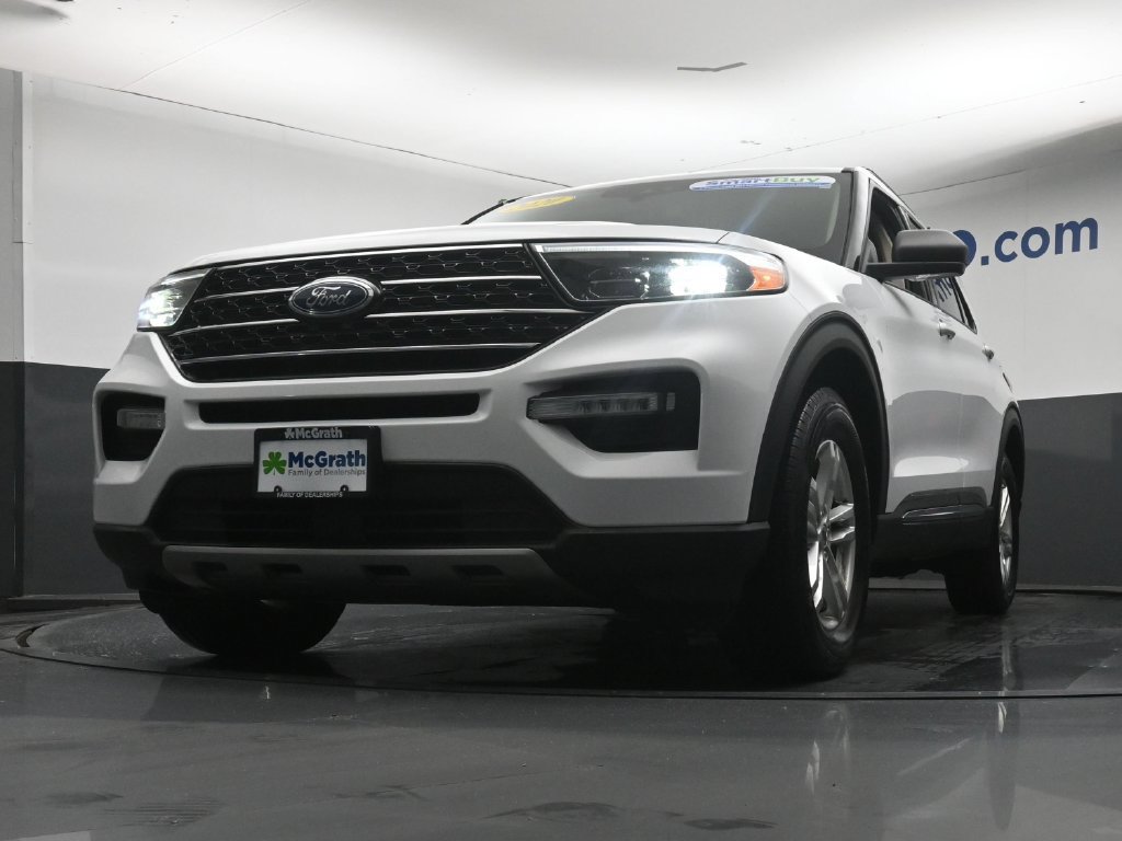 Used 2020 Ford Explorer XLT w/ Equipment Group 202A AWD/4WD image 7