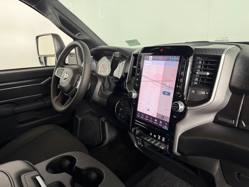 Used 2025 RAM 2500 Big Horn AWD/4WD image 28