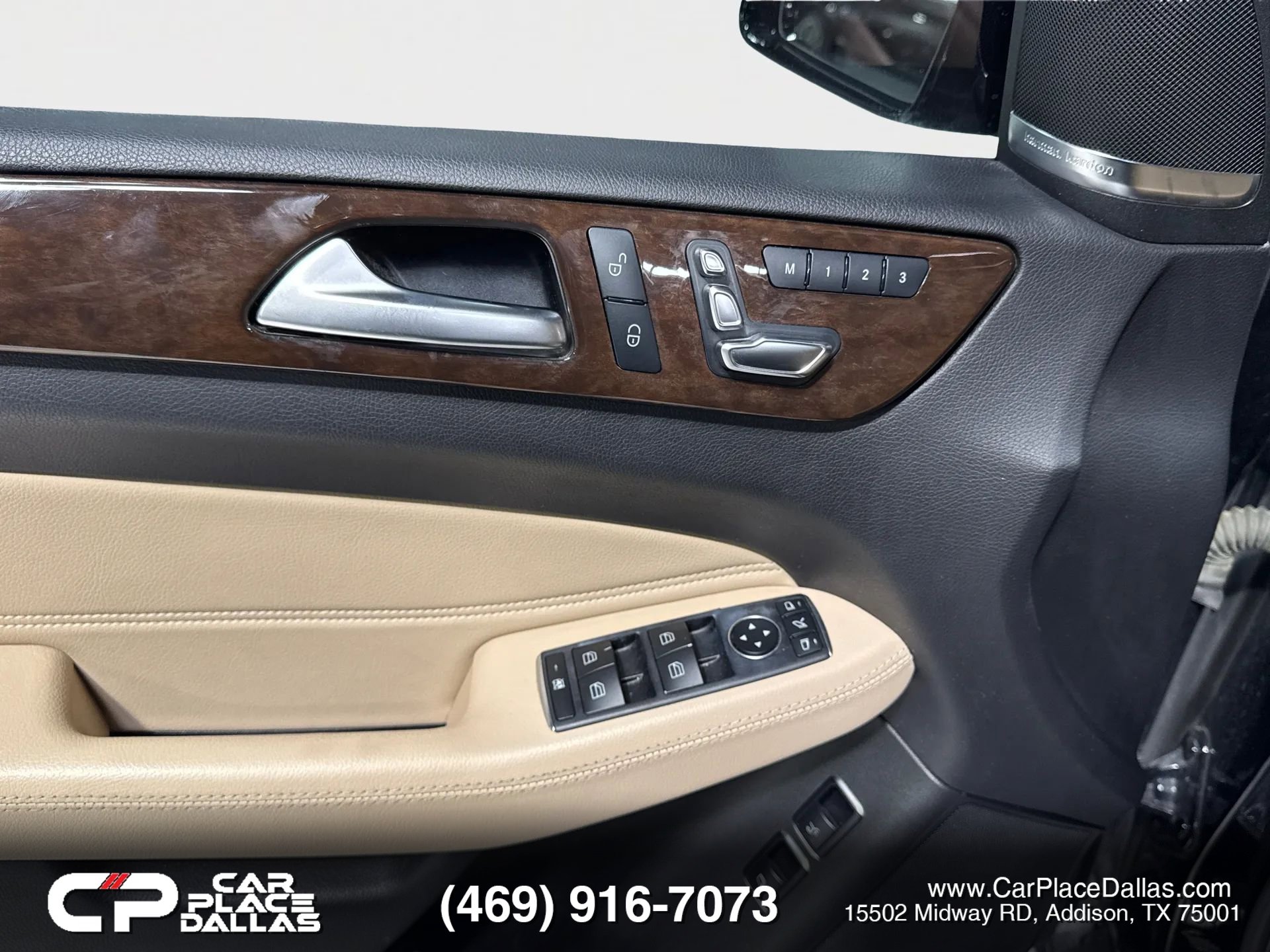 Used 2019 Mercedes-Benz GLS 450 4MATIC w/ Premium 1 Package image 12