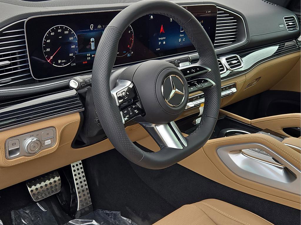 New 2026 Mercedes-Benz GLS 580 4MATIC image 15