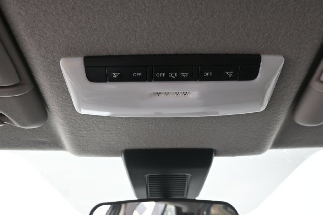 Used 2025 Nissan Kicks Play S FWD image 28