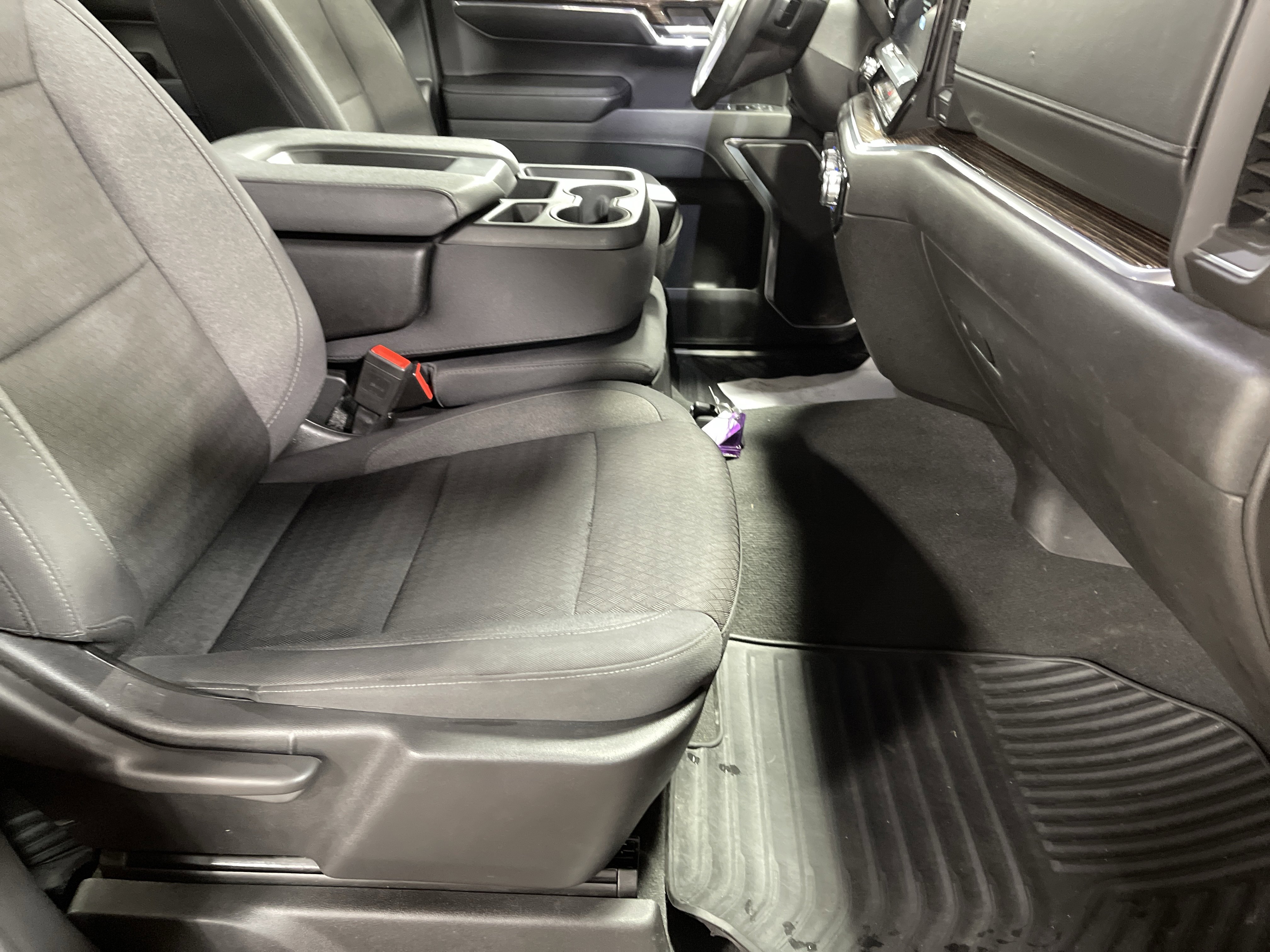 Used 2024 GMC Sierra 1500 Elevation image 14