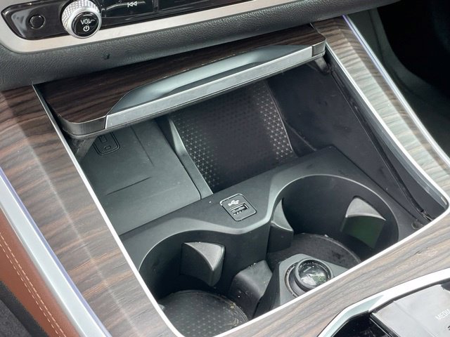 Used 2024 BMW X5 xDrive40i w/ M Sport Package AWD/4WD image 23