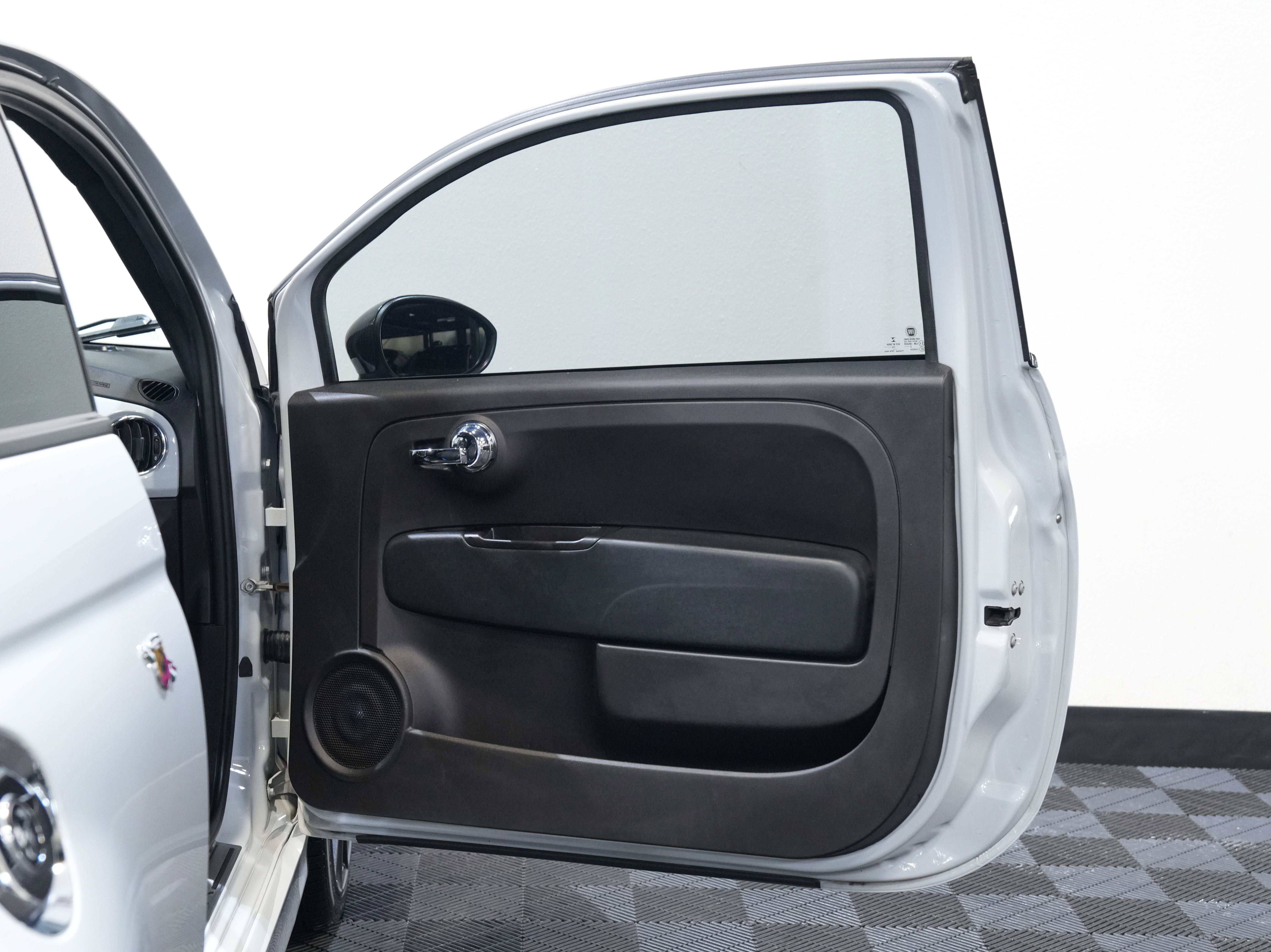 Used 2017 FIAT 500 Abarth w/ Popular Equipment Package image 23