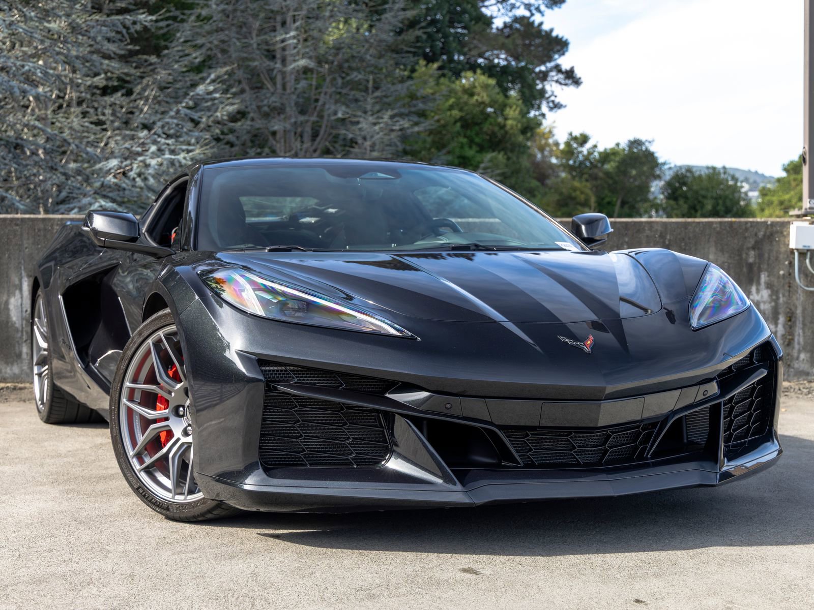 Used 2024 Chevrolet Corvette Z06 w/ Stealth Interior Trim Package image 9