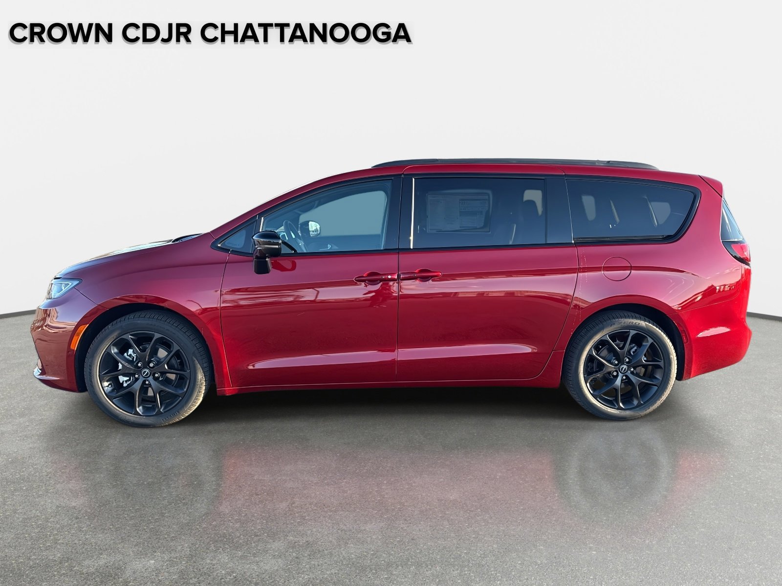New 2026 Chrysler Pacifica Select image 7