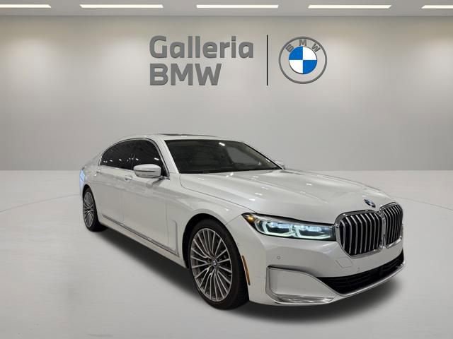 Used 2020 BMW 740i w/ Premium Package RWD image 32