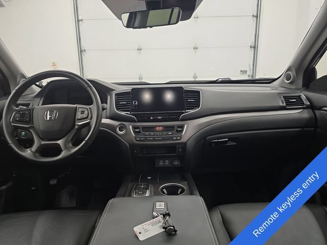Used 2025 Honda Ridgeline RTL image 13