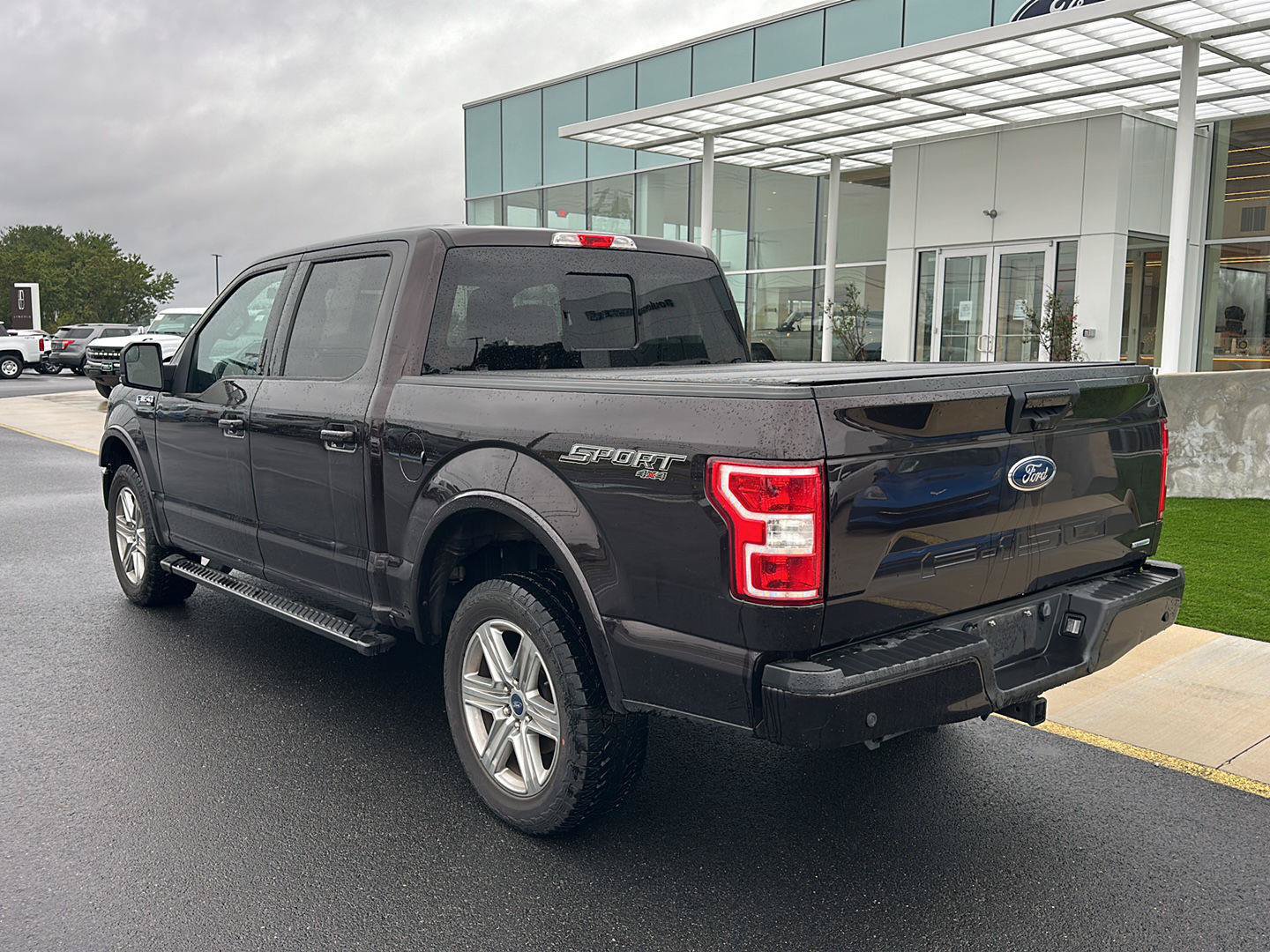 Certified 2018 Ford F150 XLT w/ Equipment Group 302A Luxury AWD/4WD image 7