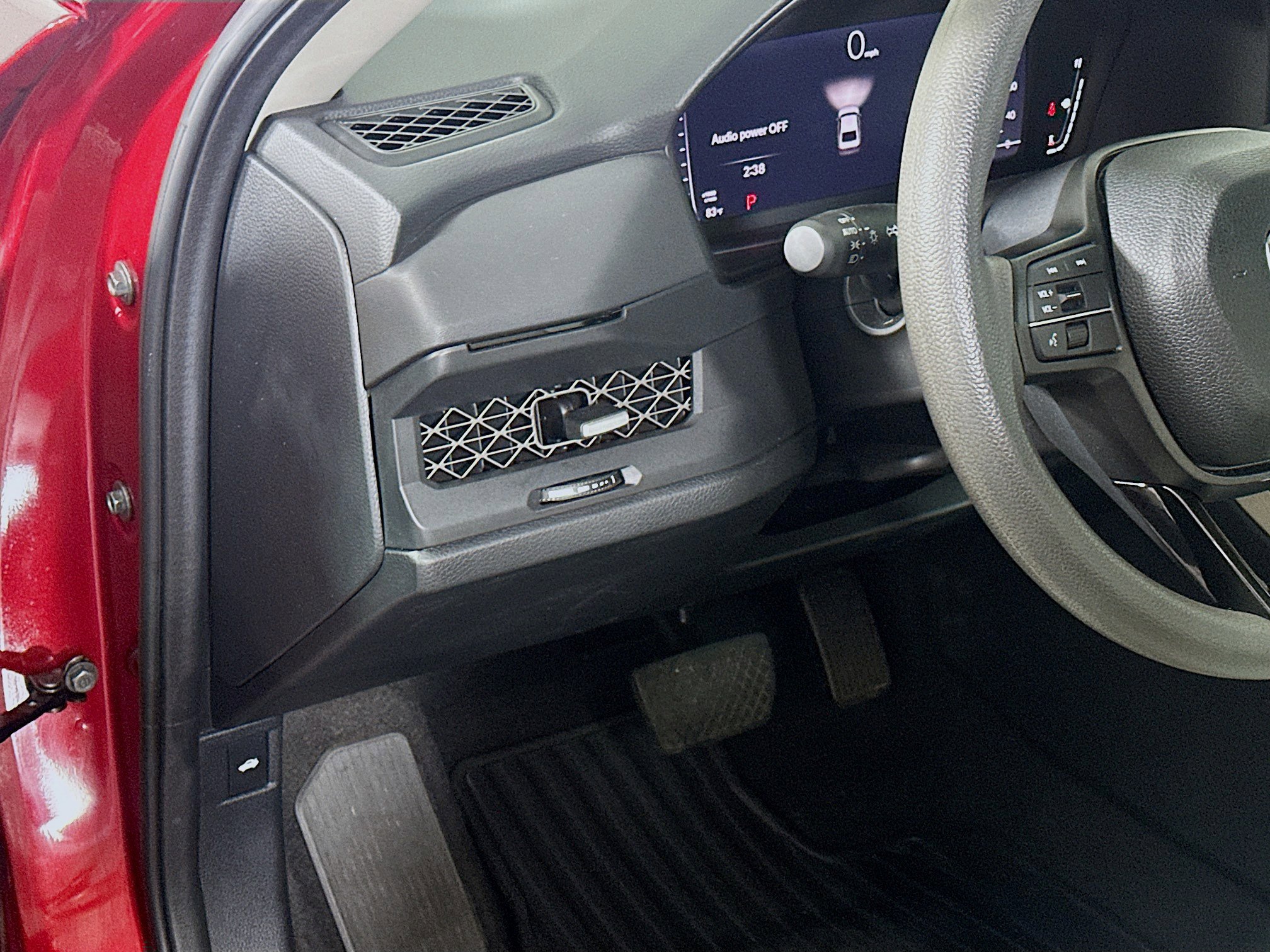Used 2025 Honda Accord SE image 17