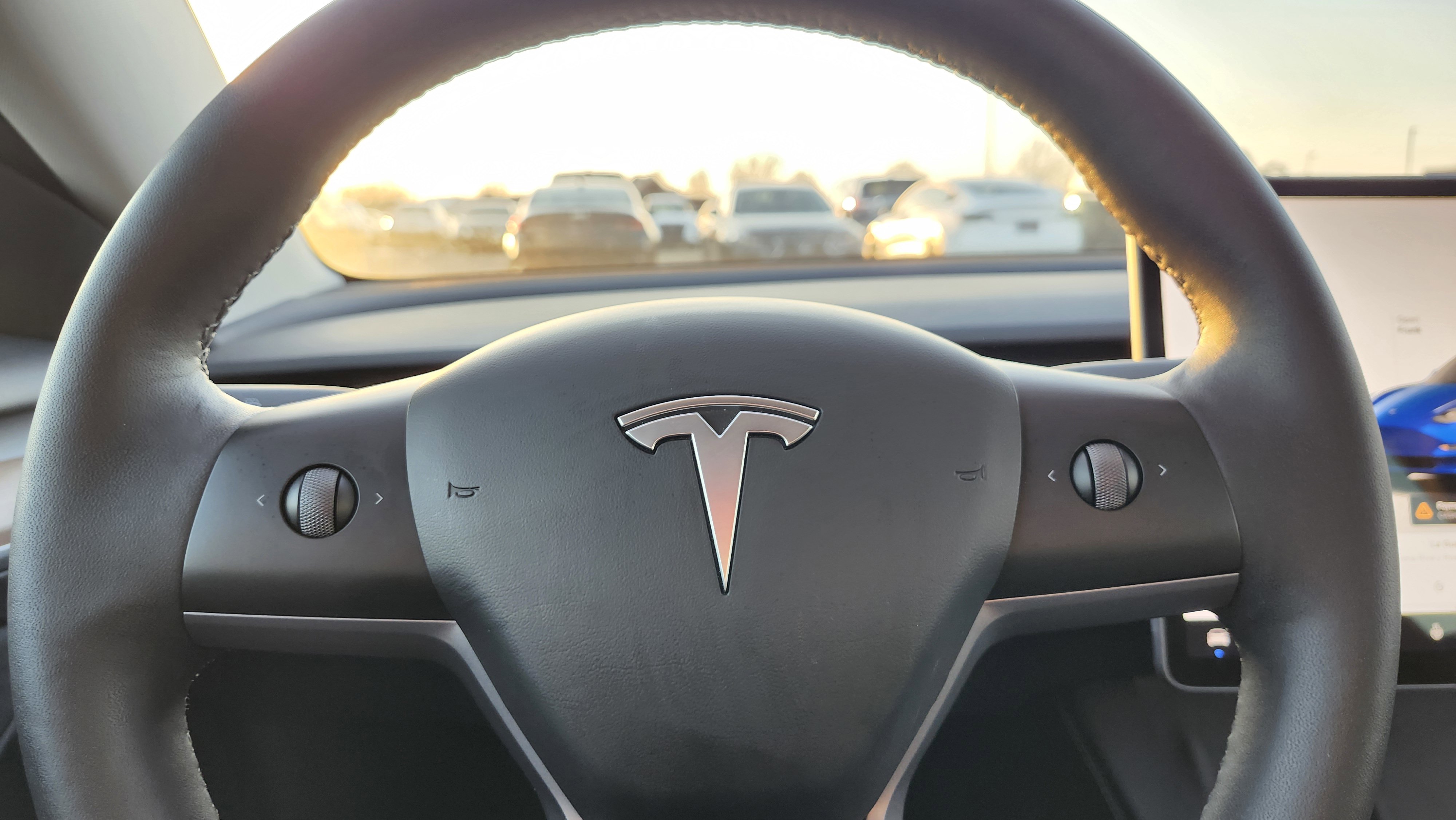 Used 2023 Tesla Model 3 Standard Range image 27