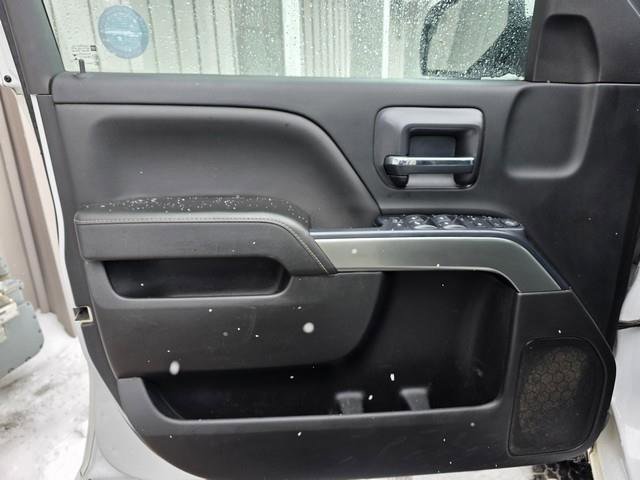 Used 2018 Chevrolet Silverado 1500 LT w/ All Star Edition image 8