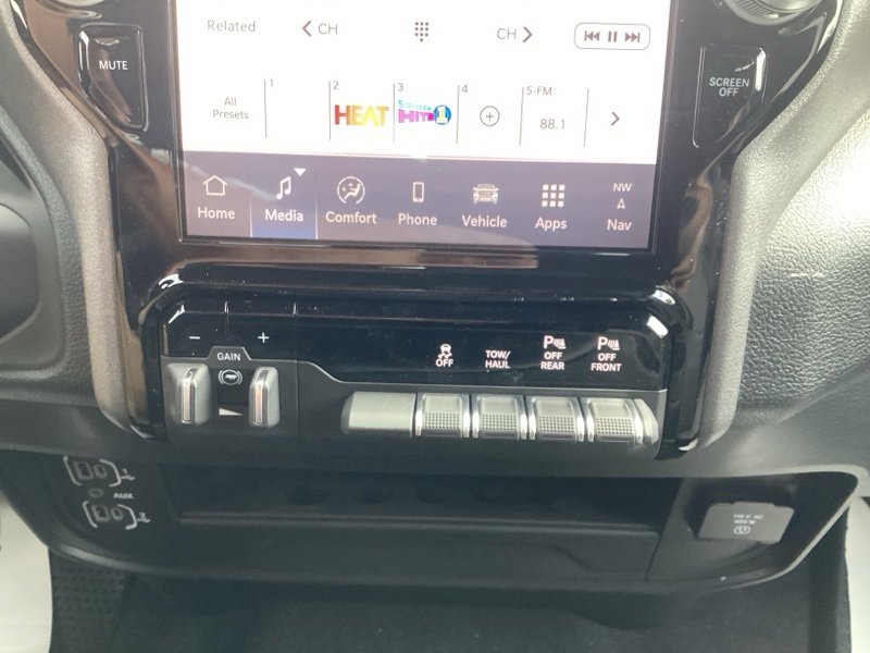 New 2026 RAM 2500 Tradesman image 35