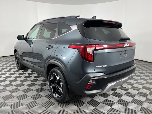 Used 2024 Kia Seltos EX AWD/4WD image 6