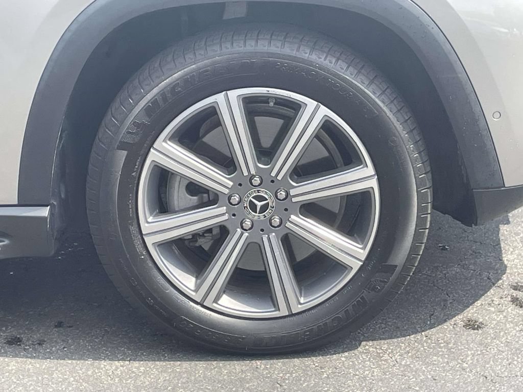 Used 2021 Mercedes-Benz GLS 450 4MATIC image 5