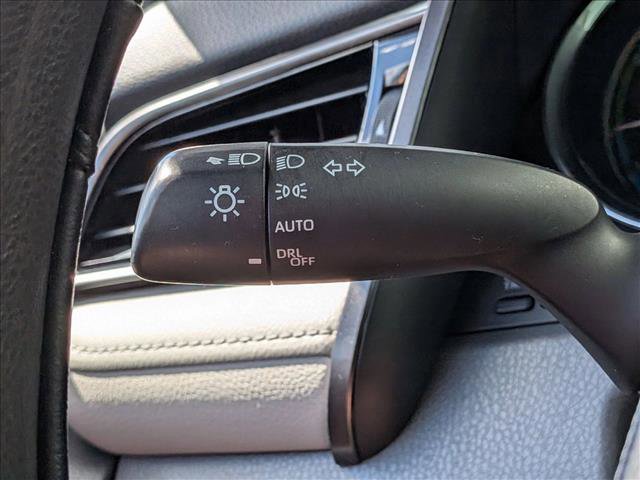 Used 2020 Toyota Camry LE FWD image 10