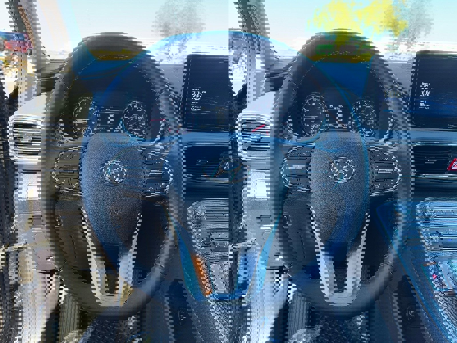 Used 2023 Hyundai Santa Fe SEL image 18