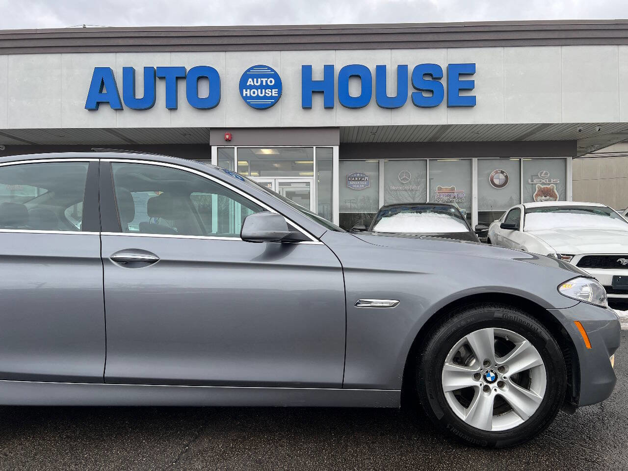 Used 2013 BMW 528i xDrive Sedan image 40