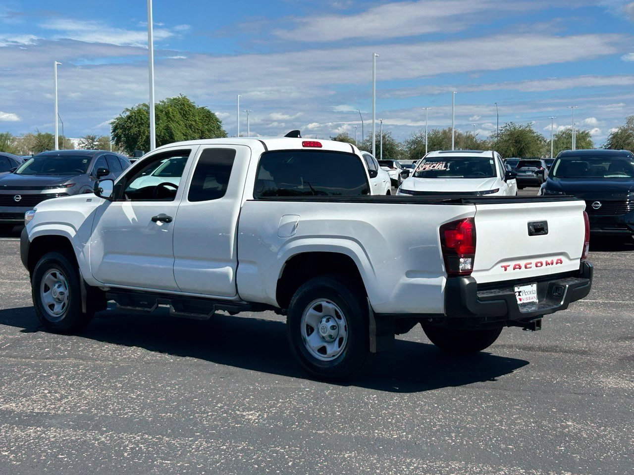 Used 2021 Toyota Tacoma SR RWD image 4