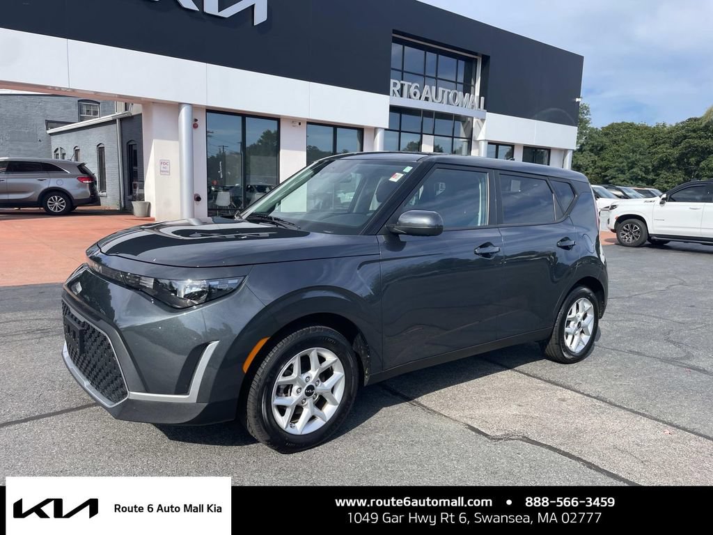 Used 2024 Kia Soul LX w/ Option Group 015
